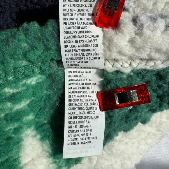 American Eagle Green/Blue Plaid Tree Throw 50 x 60 - Picture 9 of 13